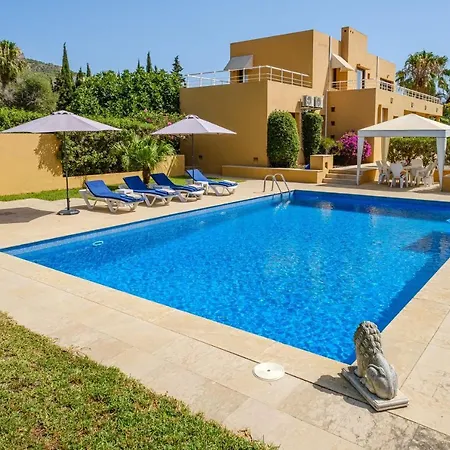 Sunrise Villa *